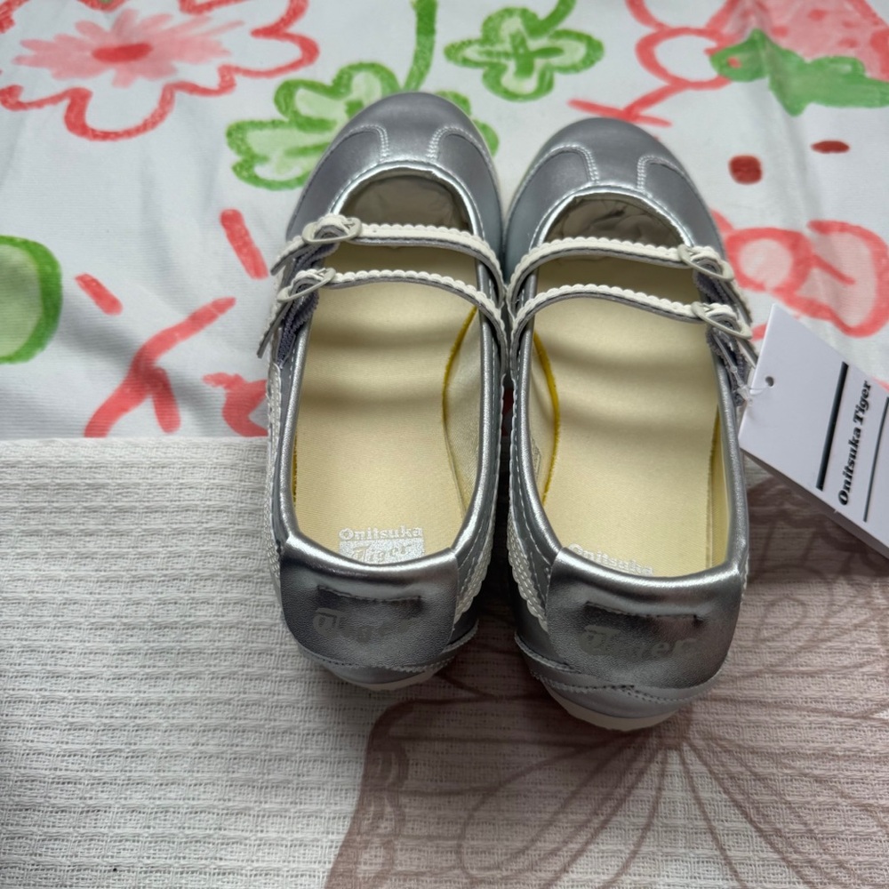 Onitsuka Tiger MEXICO 66 Silver Ballet Flats - Picture 5 of 7